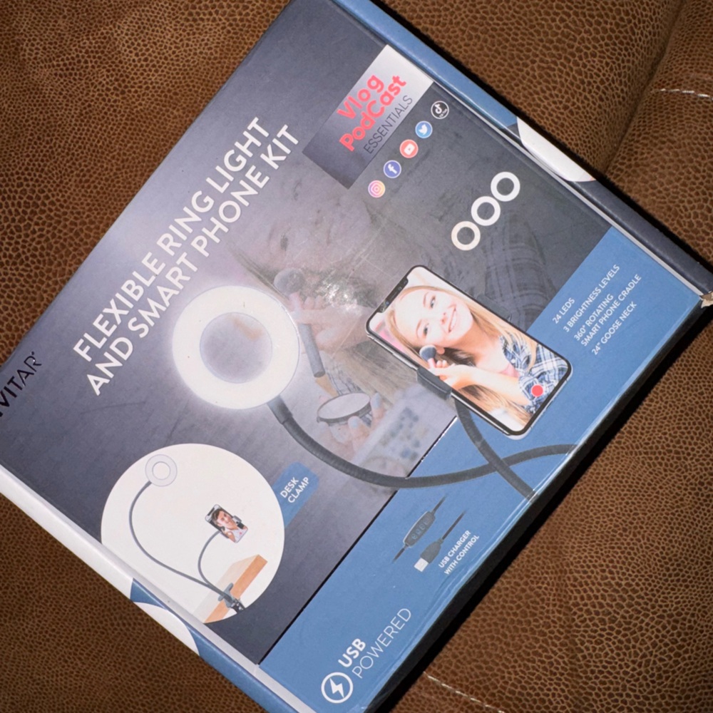 VIVITAR Flexible Ring Light And Smartphone Kit with Desk Clamp Vlog podcast